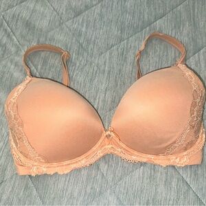 Body by Victoria wireless bra 34D